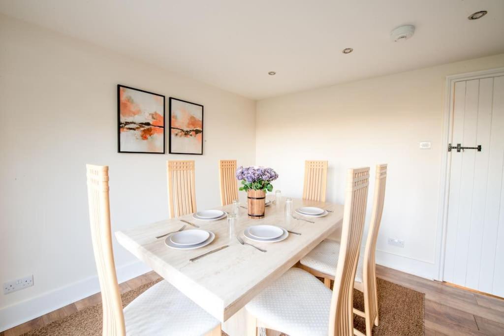 Charming Cottage Getaway In Altrincham Ngoại thất bức ảnh